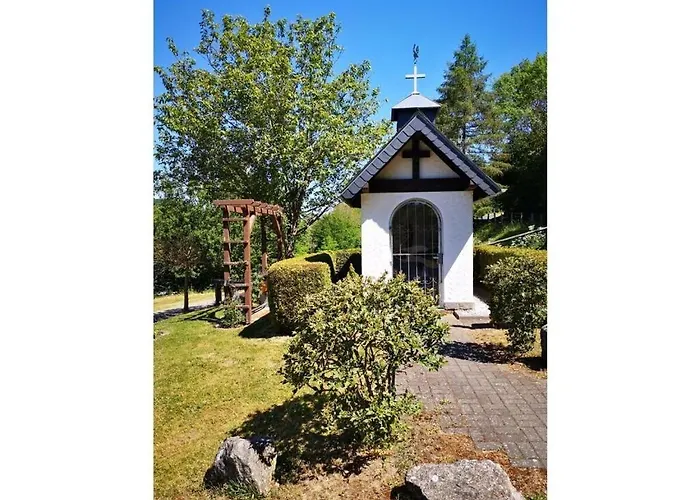 Schmahl Comfortable *